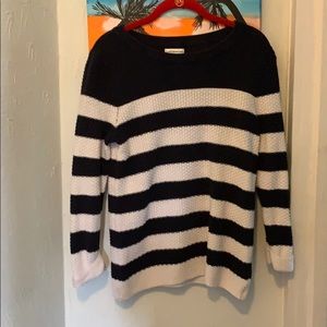 Navy blue/white striped Croft & Barrow sweater